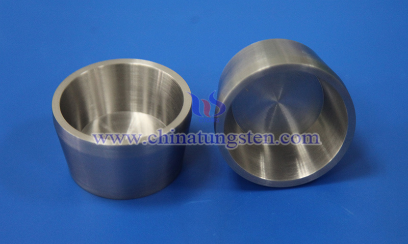 tungsten crucible vs. molybdenum crucible picture